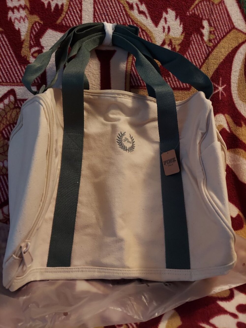 Victoria Secret "PINK" Duffel tote bag
